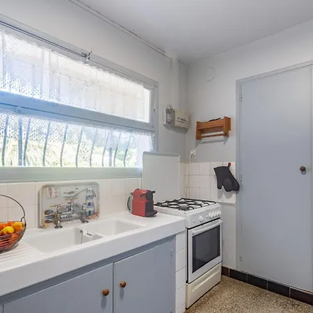 Chenou-3 By Interhome Apartmán *